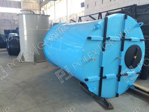 Накопительная полипропиленовая емкость изготовленная под заказ V5m3 для наземного хранения горячей питьевой воды